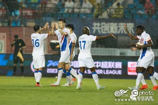 在线观看无遮挡