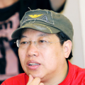午夜黄视频